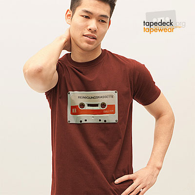 vintage tape: reinigungskassette. show your love for tapes with this original vintage audio cassette - wear it proud - Tapewear by Tapedeck.org